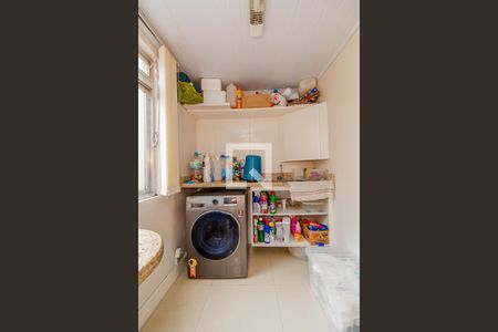 Apartamento à venda com 274m², 3 quartos e 3 vagasÁrea de serviço