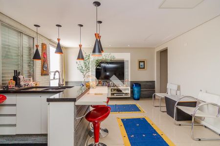 Apartamento à venda com 274m², 3 quartos e 3 vagasCobertura