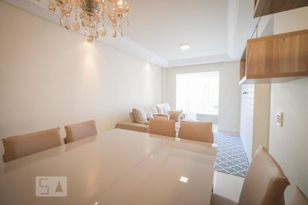 Apartamento para alugar com 90m², 2 quartos e 1 vaga Apartamento para alugar com 90m², 2 quartos e 1 vagaSala de Jantar