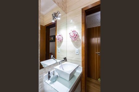 Casa à venda com 228m², 3 quartos e 5 vagas Casa à venda com 228m², 3 quartos e 5 vagasBanheiro da Suíte 3