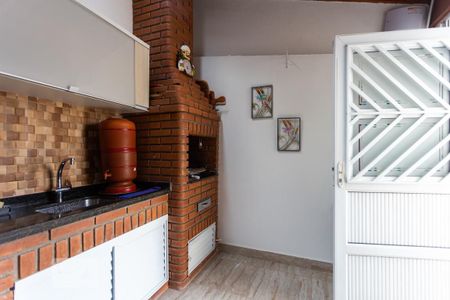 Casa à venda com 228m², 3 quartos e 5 vagas Casa à venda com 228m², 3 quartos e 5 vagasChurrasqueira