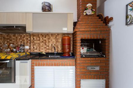 Casa à venda com 228m², 3 quartos e 5 vagas Casa à venda com 228m², 3 quartos e 5 vagasChurrasqueira