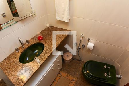 Apartamento à venda com 155m², 3 quartos e 3 vagasBanheiro da Suíte 1