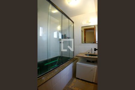 Apartamento à venda com 155m², 3 quartos e 3 vagasBanheiro da Suíte 1