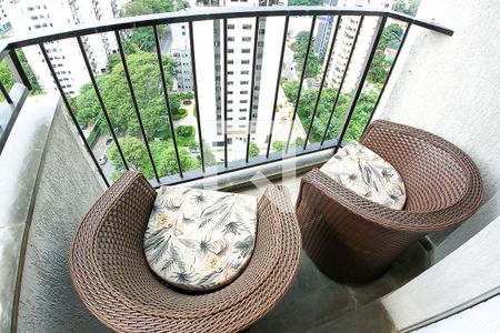 Apartamento à venda com 155m², 3 quartos e 3 vagassuíte 2 sacada