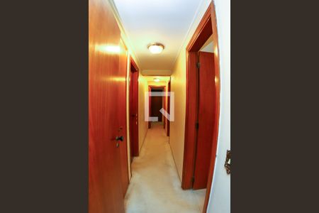 Apartamento à venda com 155m², 3 quartos e 3 vagasCorredor