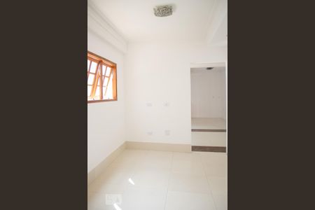 Casa à venda com 365m², 7 quartos e 4 vagas Casa à venda com 365m², 7 quartos e 4 vagasSala de Jantar