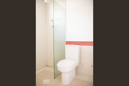 Casa à venda com 365m², 7 quartos e 4 vagas Casa à venda com 365m², 7 quartos e 4 vagasBanheiro do Quarto 2