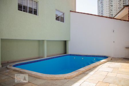 Casa à venda com 365m², 7 quartos e 4 vagas Casa à venda com 365m², 7 quartos e 4 vagasPiscina