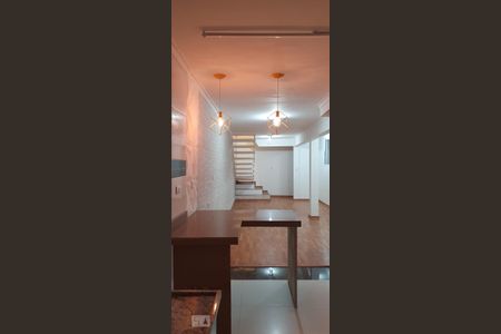 Casa à venda com 365m², 7 quartos e 4 vagas Casa à venda com 365m², 7 quartos e 4 vagasSala - casa 2