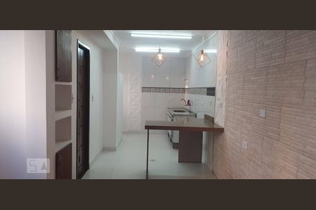 Casa à venda com 365m², 7 quartos e 4 vagas Casa à venda com 365m², 7 quartos e 4 vagasCozinha