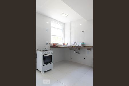 Casa de condomínio à venda com 220m², 3 quartos e 2 vagasCozinha