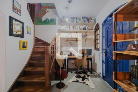 Sala de casa à venda com 3 quartos, 120m² em Cerqueira César, São Paulo
