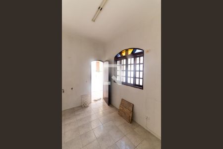 Casa de condomínio à venda com 120m², 3 quartos e 1 vagaEdícula