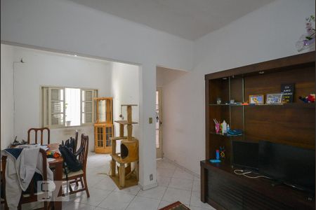 Casa de condomínio à venda com 75m², 1 quarto e 1 vaga Casa de condomínio à venda com 75m², 1 quarto e 1 vagaSala