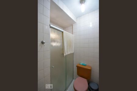 Casa de condomínio à venda com 75m², 1 quarto e 1 vaga Casa de condomínio à venda com 75m², 1 quarto e 1 vagaBanheiro