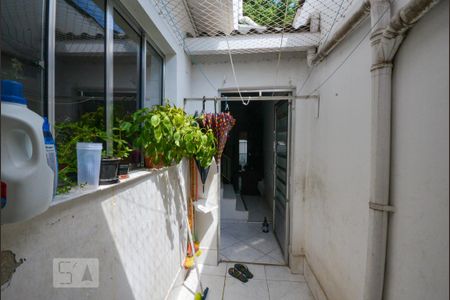 Casa de condomínio à venda com 75m², 1 quarto e 1 vaga Casa de condomínio à venda com 75m², 1 quarto e 1 vagaArea de Serviço