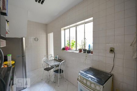 Cozinha de casa de condomínio para alugar com 1 quarto, 75m² em Cambuci, São Paulo