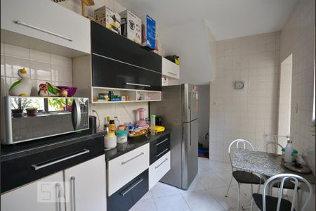 Casa de condomínio à venda com 75m², 1 quarto e 1 vaga Casa de condomínio à venda com 75m², 1 quarto e 1 vagaCozinha