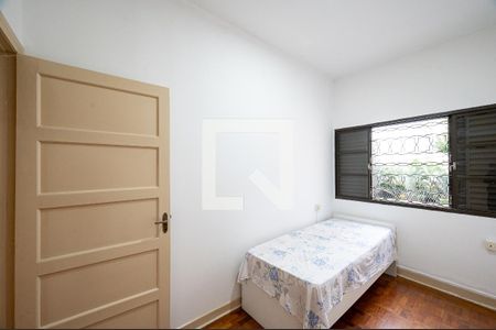 Quarto 1 de casa para alugar com 3 quartos, 80m² em Chácara Inglesa, São Paulo