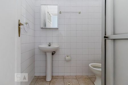 Apartamento para alugar com 80m², 2 quartos e sem vagaBanheiro