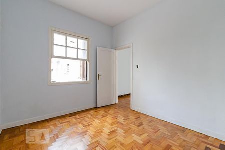 Apartamento para alugar com 80m², 2 quartos e sem vagaQuarto