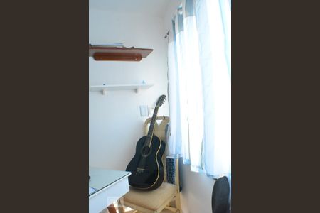 Casa de condomínio para alugar com 240m², 3 quartos e 1 vagaEscritório