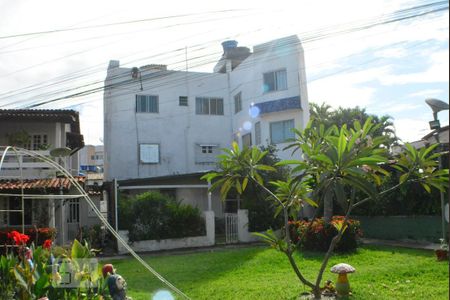 Casa de condomínio para alugar com 240m², 3 quartos e 1 vagaImóvel