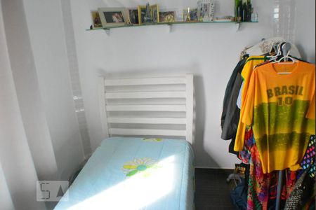 Casa de condomínio para alugar com 240m², 3 quartos e 1 vagaQuarto 2