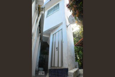 Casa de condomínio para alugar com 240m², 3 quartos e 1 vagaFachada