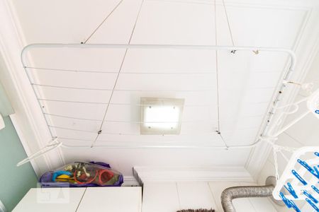 Apartamento à venda com 68m², 2 quartos e 2 vagasLavanderia