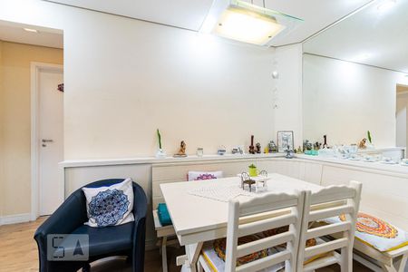 Sala de apartamento à venda com 2 quartos, 68m² em Vila da Saúde, São Paulo