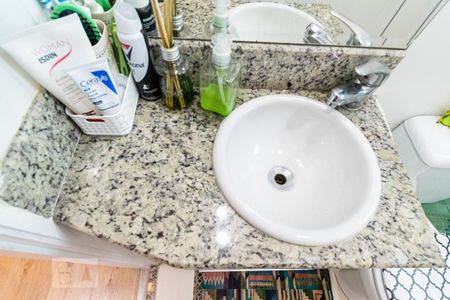 Apartamento à venda com 68m², 2 quartos e 2 vagasBanheiro Social