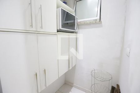 Casa para alugar com 64m², 2 quartos e 1 vagaDespensa