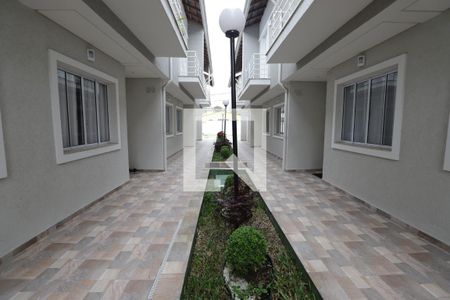 Casa para alugar com 64m², 2 quartos e 1 vagaÁrea comum