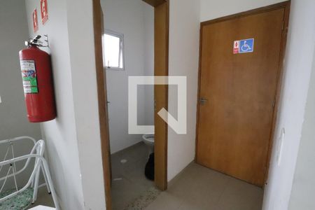 Casa para alugar com 64m², 2 quartos e 1 vagaÁrea comum - Salão de festas