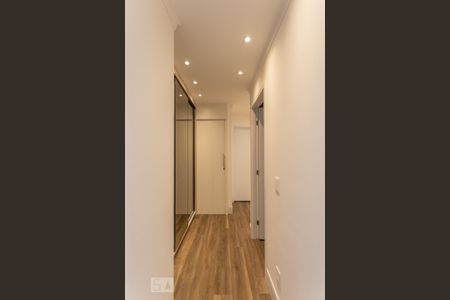 Apartamento à venda com 105m², 3 quartos e 2 vagasCorredor