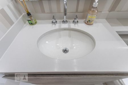 Apartamento à venda com 105m², 3 quartos e 2 vagasBanheiro Social