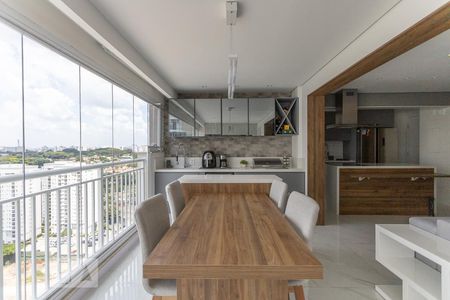 Apartamento à venda com 105m², 3 quartos e 2 vagasVaranda Sala
