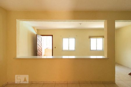 Sala de casa de condomínio para alugar com 2 quartos, 100m² em Guaratiba, Rio de Janeiro