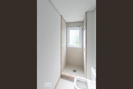 Apartamento à venda com 346m², 3 quartos e 4 vagasBanheiro do Quarto 2