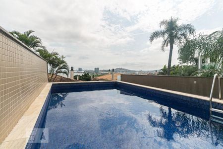 Apartamento à venda com 346m², 3 quartos e 4 vagasPiscina