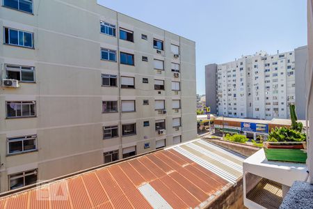 Vista de kitnet/studio à venda com 1 quarto, 30m² em Farroupilha, Porto Alegre