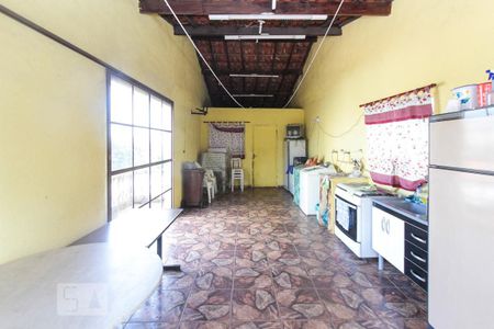 Casa à venda com 350m², 3 quartos e 3 vagas Casa à venda com 350m², 3 quartos e 3 vagasEspaço Gourmet