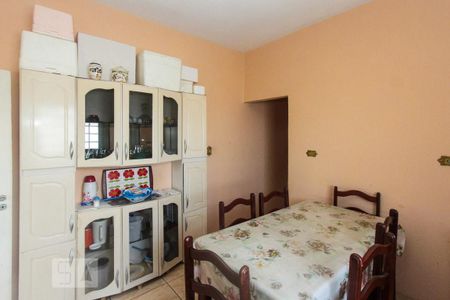 Casa à venda com 350m², 3 quartos e 3 vagas Casa à venda com 350m², 3 quartos e 3 vagasCozinha