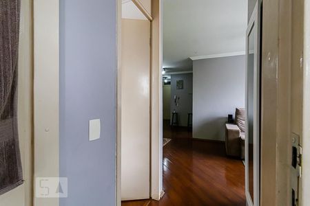 Corredor de apartamento à venda com 2 quartos, 64m² em Vila da Saúde, São Paulo