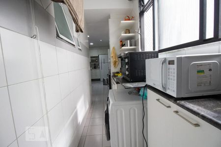 Apartamento à venda com 180m², 3 quartos e 2 vagasÁrea de Serviço