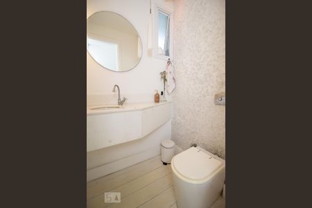 Apartamento à venda com 180m², 3 quartos e 2 vagasLavabo