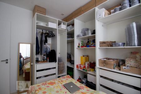 Apartamento à venda com 180m², 3 quartos e 2 vagasQuarto 2