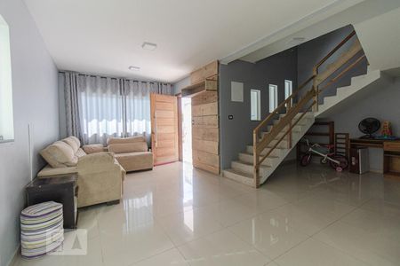 Sala de casa para alugar com 3 quartos, 100m² em Campo de Santana, Curitiba
